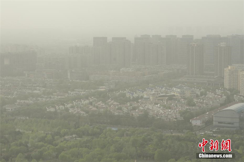 Sandstürme fegen über Beijing
