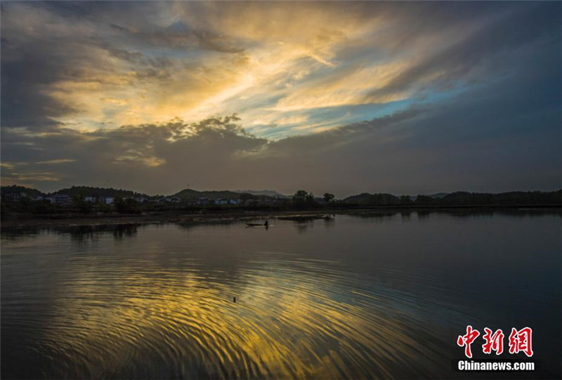 Luftaufnahmen des Xiannü-Sees in Jiangxi