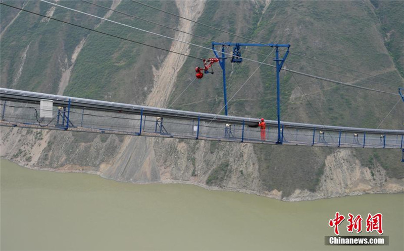 „Brücke Nr.1 der tibetischen Region Sichuans“ im zügigen Aufbau
