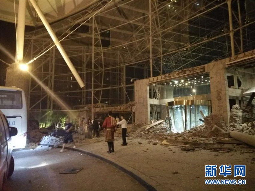 Kreis Jiuzhaigou in Westchina von Erdbeben erschüttert