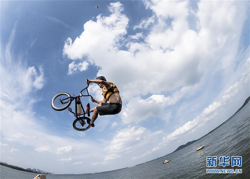 Faszinierende BMX-Rad-Show in Wuhan