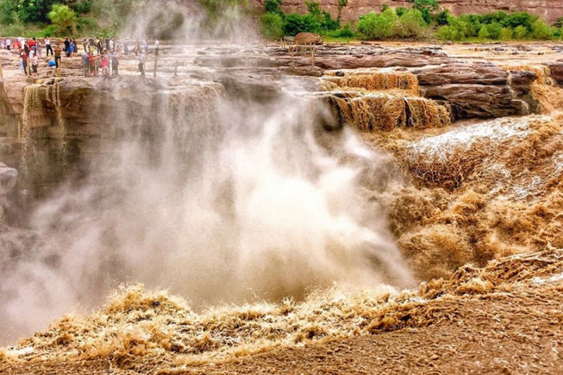 Prächtige Szenen am Hukou-Wasserfall