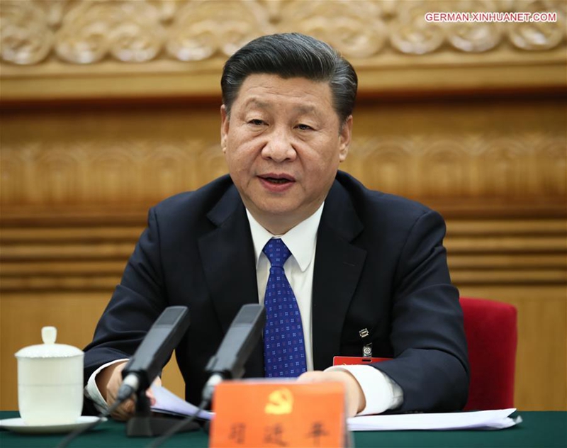 Xi Jinping hält Rede bei erster Sitzung des Präsidiums des 19. Parteitags der KPCh