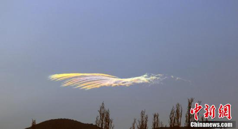 Bunte Wolken am Himmel von Tianchi in Xinjiang