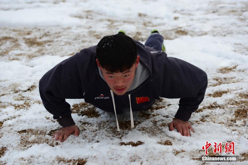 Training trotz Schnee in Yantai