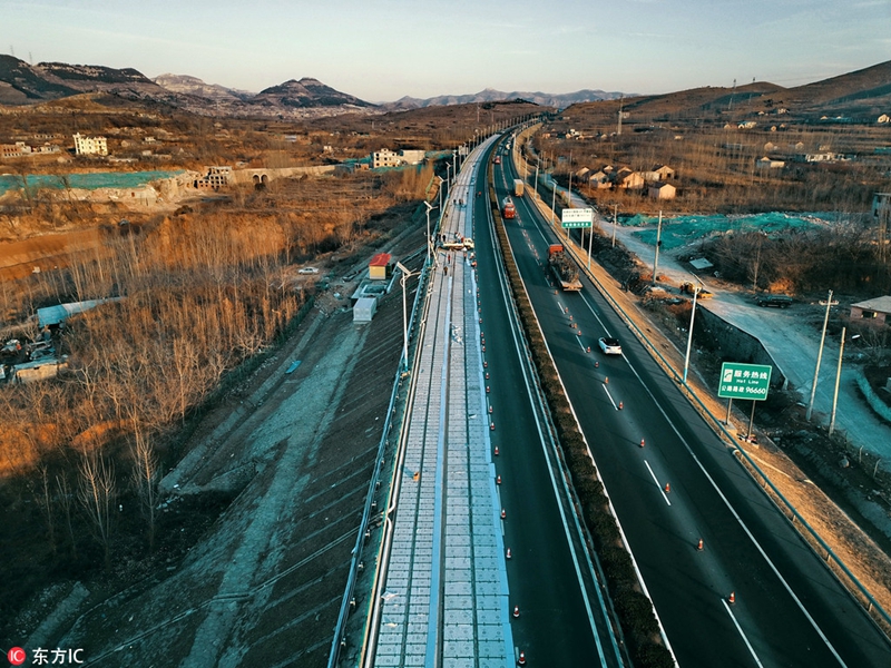 China baut weltweit erste photovoltaische Autobahn