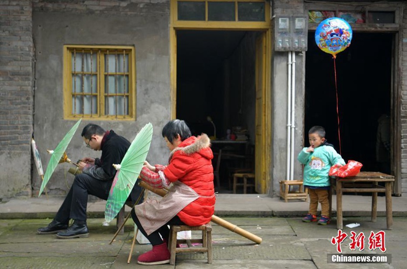 Schirm-Manufakturen in Luzhou