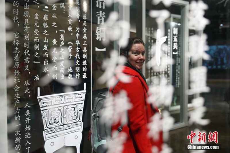 Ausländer lernen chinesische Kultur kennen
