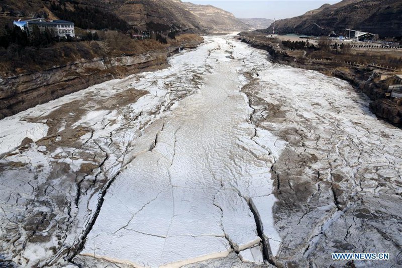 Gefrorener gelber Fluss in Shanxi