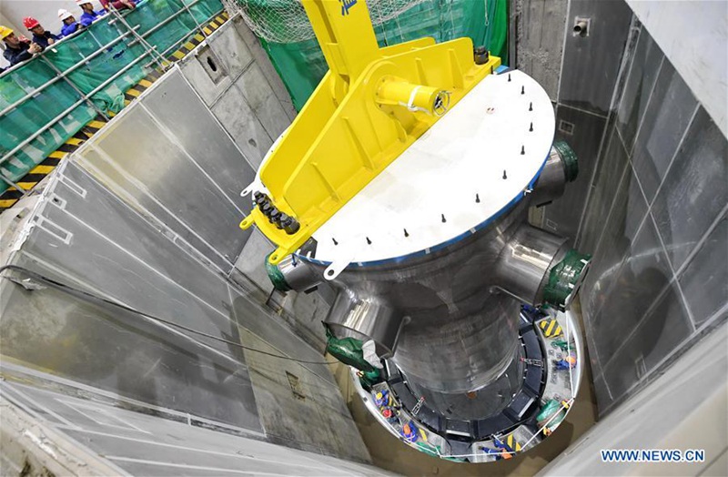 Reaktordruckbehälter des Nuklearprojekts Hualong One installiert