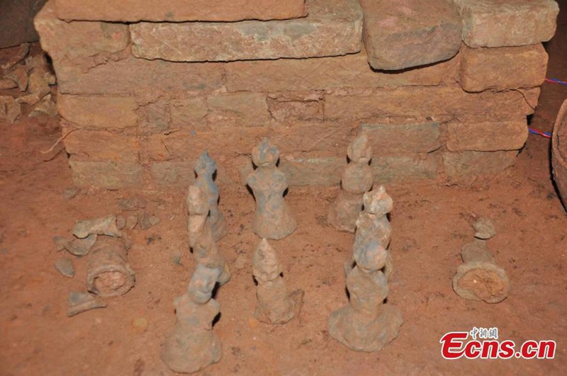 In den Gräbern des Königreiches Cheng Han im Südwesten Chinas wurde eine Sammlung gefunden