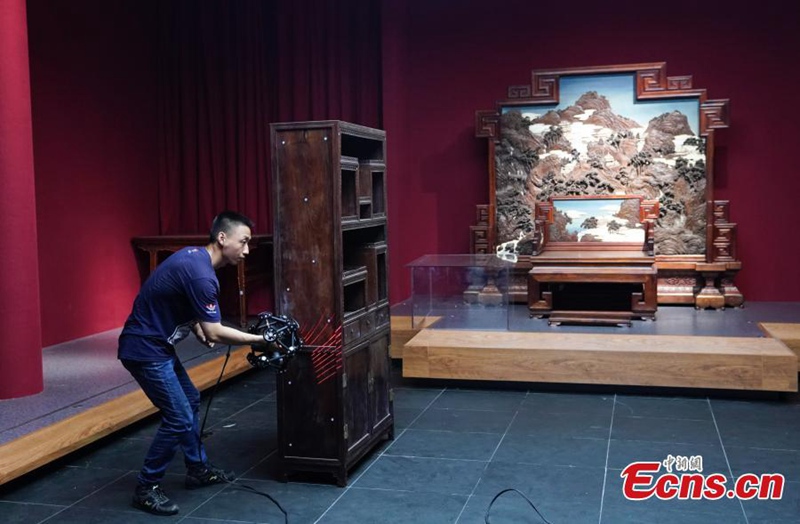 Palastmuseum eröffnet kaiserliche Möbelausstellung