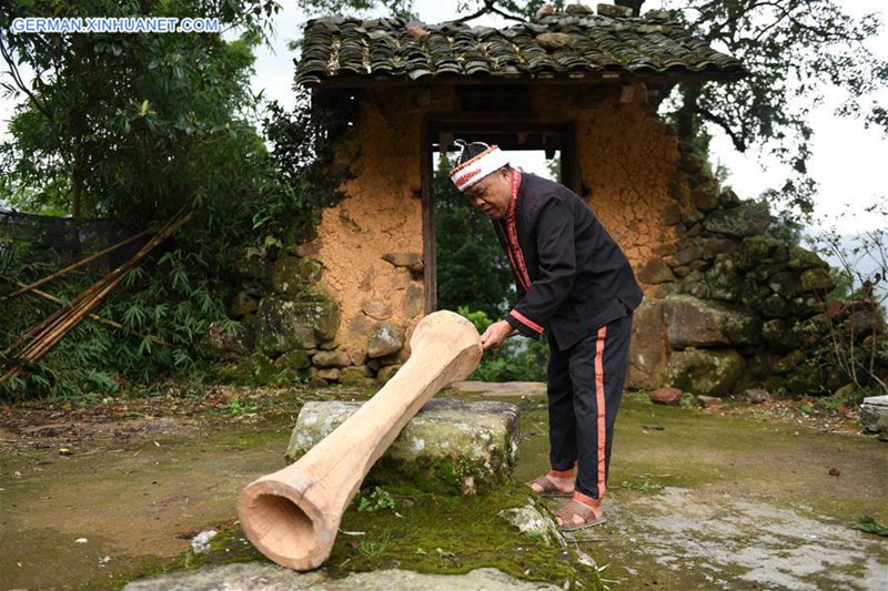 Nationales immaterielles Kulturerbe: Huangni-Trommeltanz in Guangxi