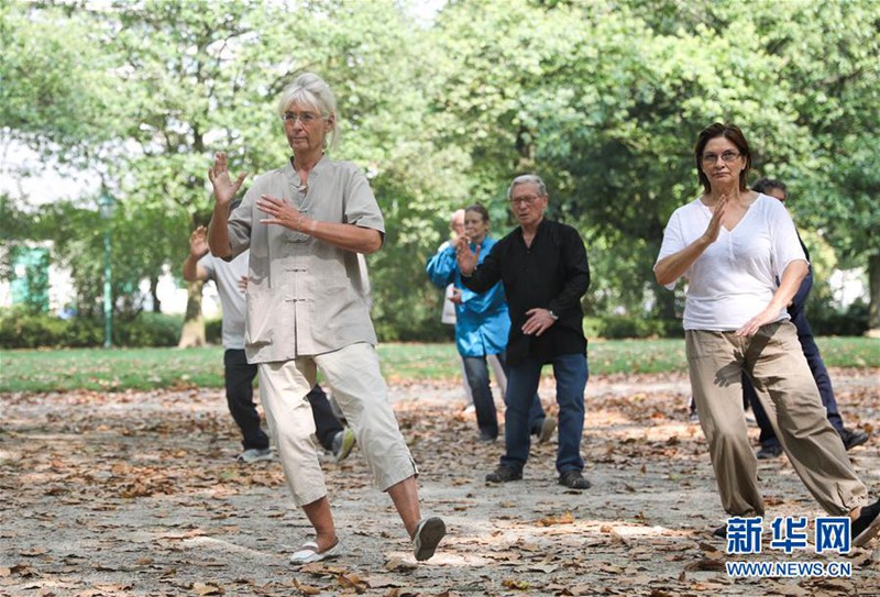 Tai-Chi-Kurs in Brüssel zieht Liebhaber an