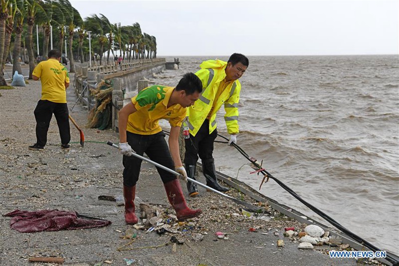 Katastrophenhilfe in Guangdong nach Taifun 