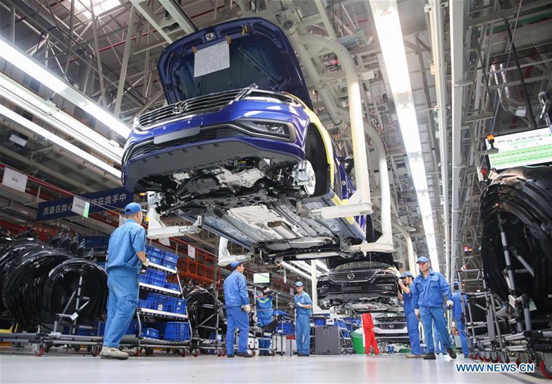 Shanghai Volkswagen präsentiert neue Autos auf der CIIE