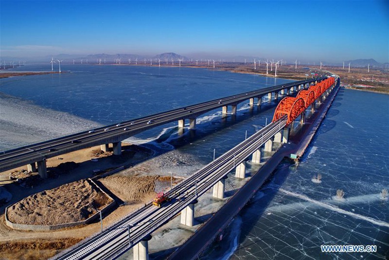 Gleisbauarbeiten der Hochgeschwindigkeitszugstrecke Beijing-Zhangjiakou teilweise abgeschlossen