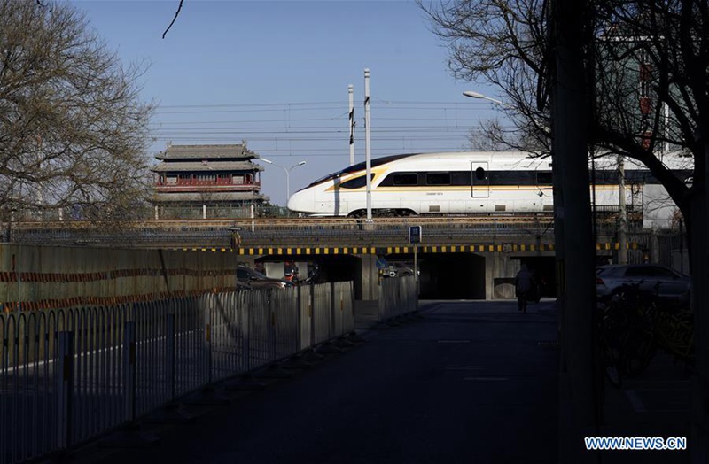Zunehmende Zahl von Passagieren auf Chinas Zugstrecken im Vorfeld des Frühlingsfests