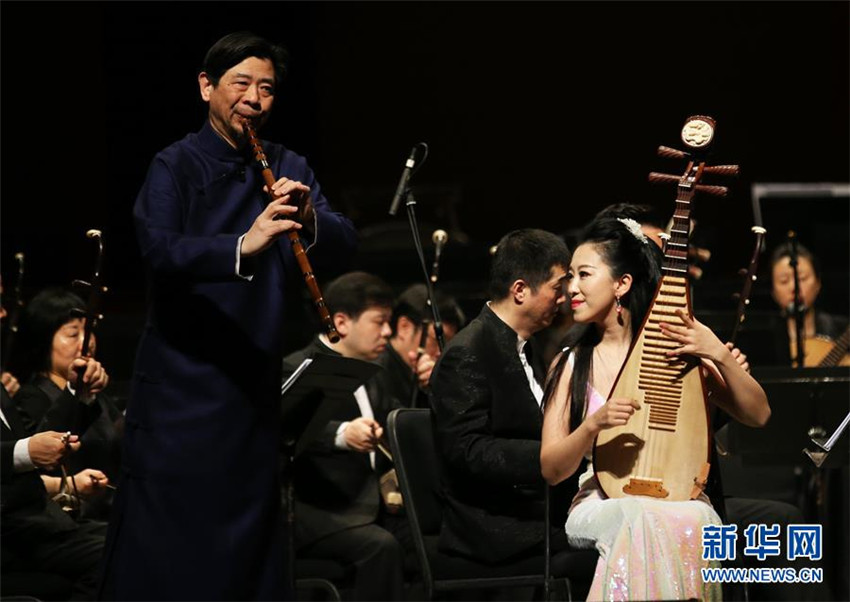 Chinesische Volksmusik debütiert in den USA