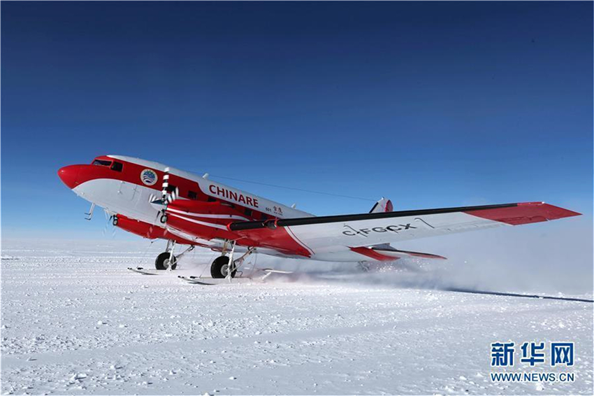 Chinas Starrflügelflugzeug beendet Lufterkundungsmission in der Antarktis