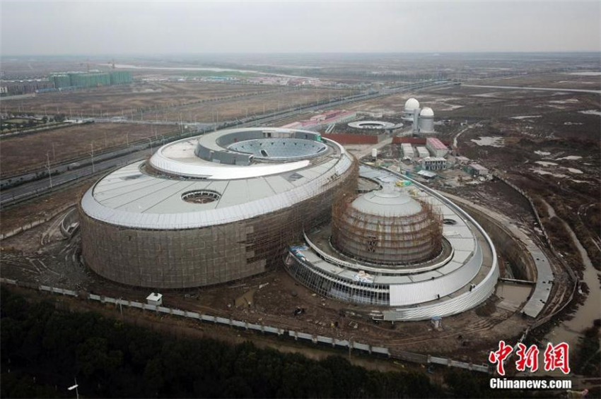Das weltweit größte Planetarium in Shanghai nimmt Gestalt an