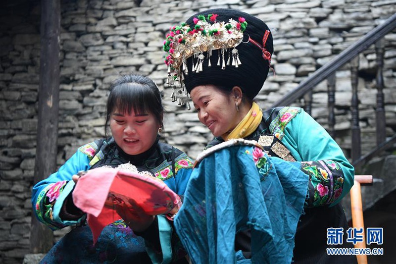 Hunan: Handwerk hilft bei der Armutsbekämpfung
