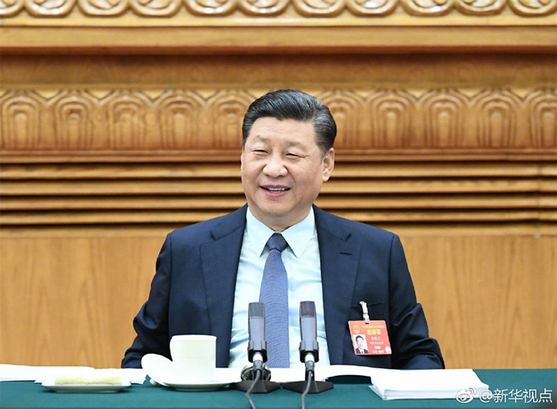Xi Jinping übermittelt Glückwünsche zum Frauentag bei der Paneldiskussion mit Abgeordneten aus Henan