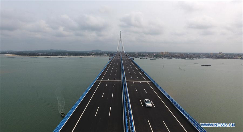 Haiwen-Seebrücke in Hainan nimmt offiziell Betrieb auf