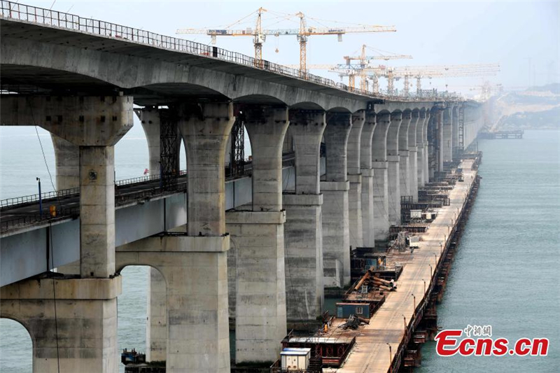 Chinas erste Auto- und Eisenbahnbrücke wird 2020 eröffnen