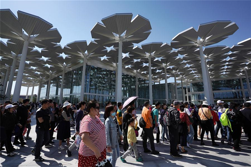 Über 300.000 Touristen besuchen die Gartenbau-Expo während der Maifeiertage
