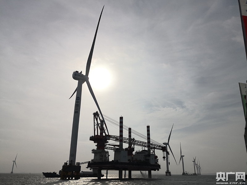Offshore-Windkraftanlage mit größter Kapazität in China erfolgreich installiert