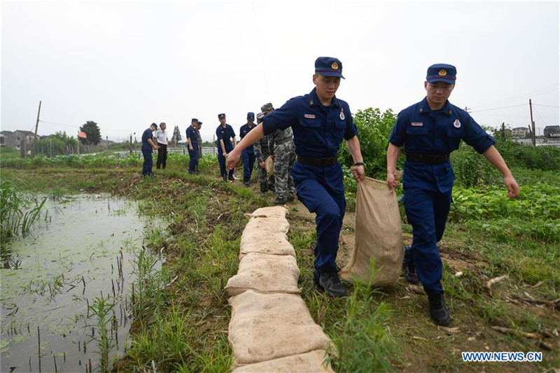 China erhöht Reaktionsstufe auf Hochwasser
