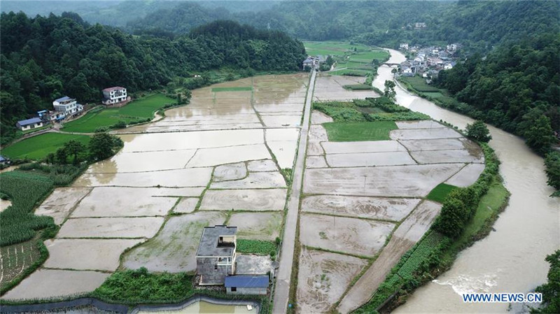 China erhöht Reaktionsstufe auf Hochwasser