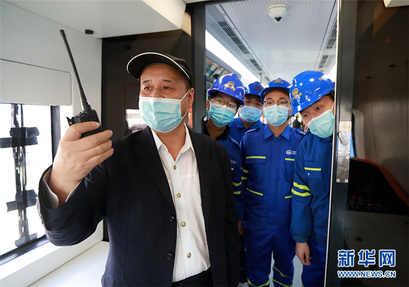 Chinas erster unbemannter Skytrain in Hubei getestet