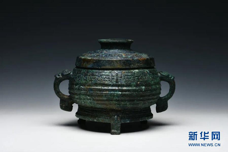 Nordchina: Bronzewaren mit Inschriften in 2700 Jahre alten Adelsgräbern entdeckt