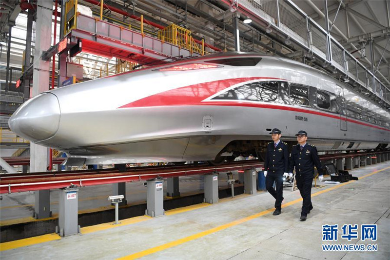 Neue Hochgeschwindigkeitszüge in Chongqing präsentiert