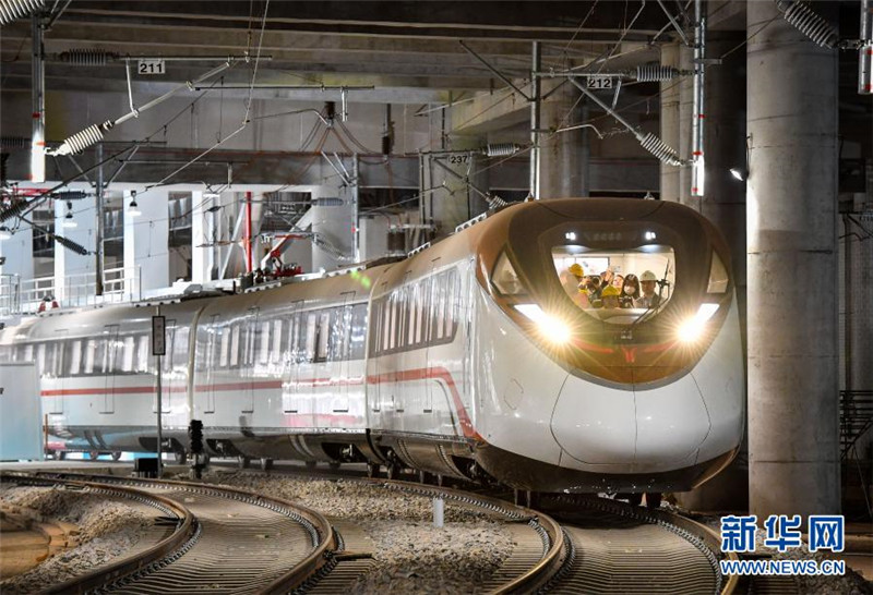 Test für Express-U-Bahn in Guangzhou