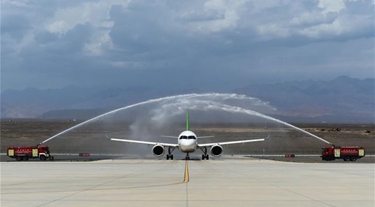 C919 führt Hochtemperatur-Testflüge in Xinjiang durch