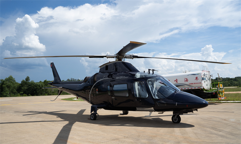 Erster zollfrei importierter Hubschrauber in Hainan ausgeliefert
