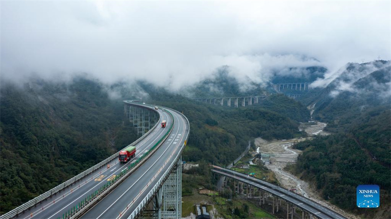Superprojekte in Sichuan fördern wirtschaftliche und soziale Entwicklung