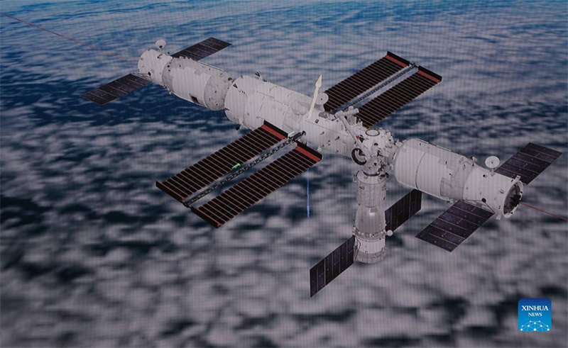 Chinas Raumstation: Roboterarm packt und bewegt Frachtschiff erfolgreich