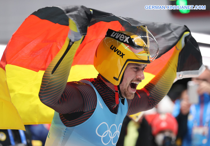 Fotoreportage: Rennrodler Ludwig gewinnt erstes deutsches Gold bei Beijing 2022