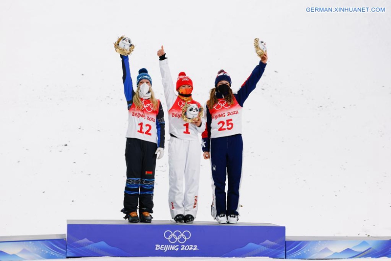 Xu Mengtao aus China holt Gold im Aerials-Wettbewerb der Ski-Freestylerinnen