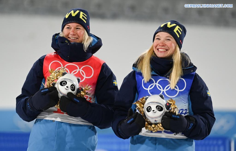 Skilanglauf bei Beijing 2022: Hennig und Carl aus Deutschland holen Gold im Teamsprint-Finale der Frauen im klassischen Stil