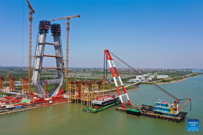 Hongqimen-Brücke in Guangdong im Bau