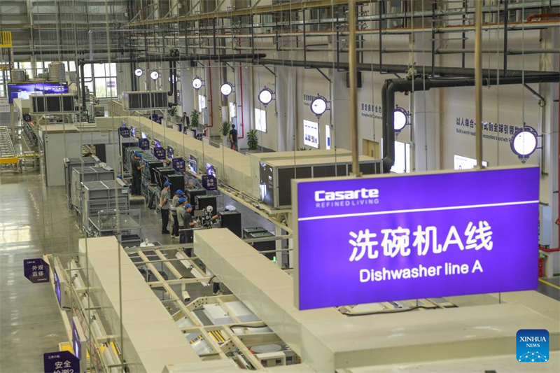 Haiers Geschirrspülerfabrik in Chongqing nimmt die Produktion auf