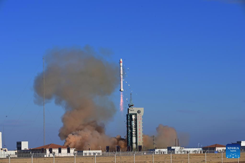 China schickt zwei Experimentier-Satelliten in die Umlaufbahn