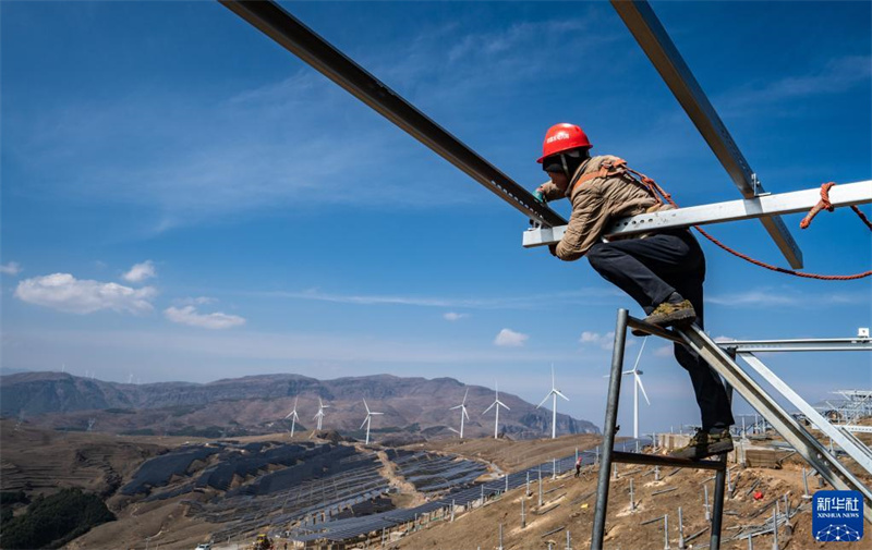 Modellanlage für saubere Energie in Südwestchina