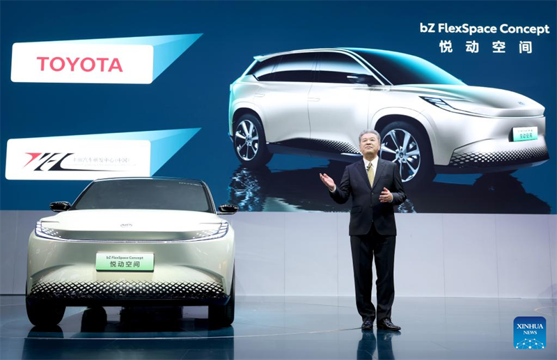 1.000 Unternehmen zeigen auf der Internationalen Automesse in Shanghai 1.500 neue Fahrzeuge