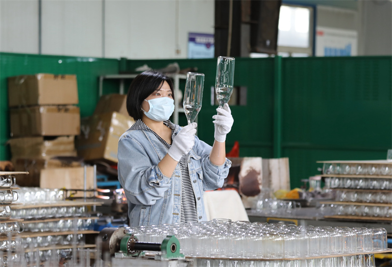 Hejian: Hauptstadt der handwerklichen Glasherstellung in China